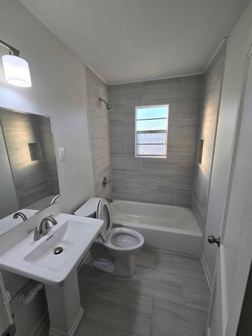 1935 DUPONT AVE, Memphis, TN 38127