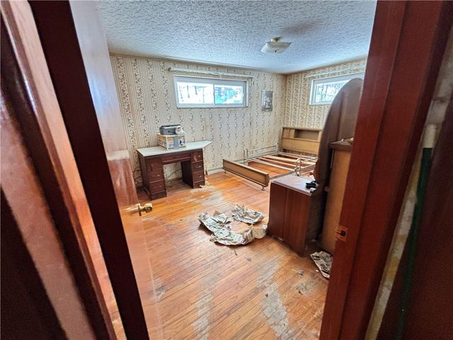 104 & 106 7th Street Ext, Trafford, PA 15085