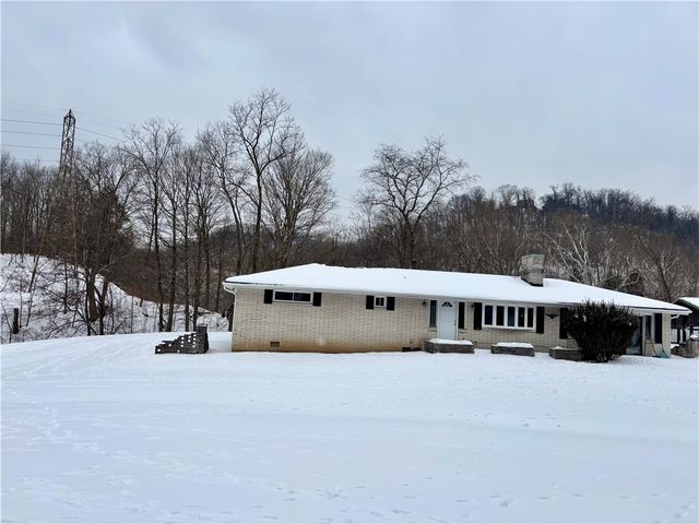 104 & 106 7th Street Ext, Trafford, PA 15085