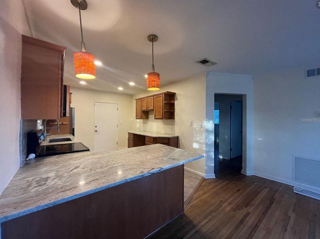 1315 E CENTRAL BOULEVARD, Orlando, FL 32801