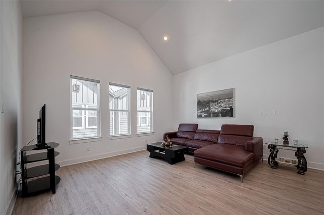 2518 Terry Street, Houston, TX 77009