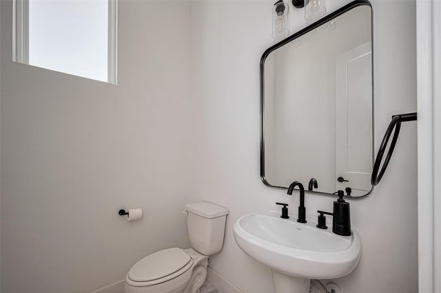 2518 Terry Street, Houston, TX 77009