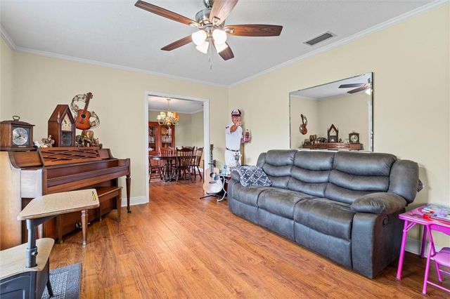 14230 Wintzell S Avenue, Bayou La Batre, AL 36509