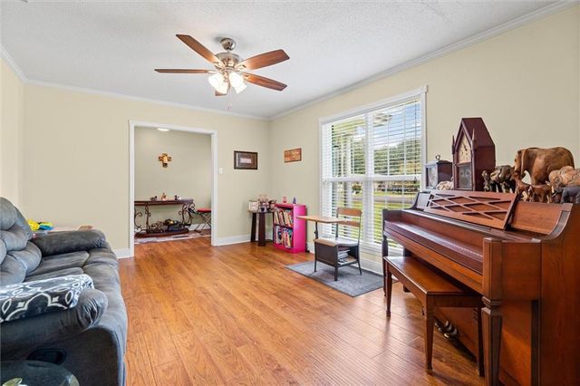 14230 Wintzell S Avenue, Bayou La Batre, AL 36509