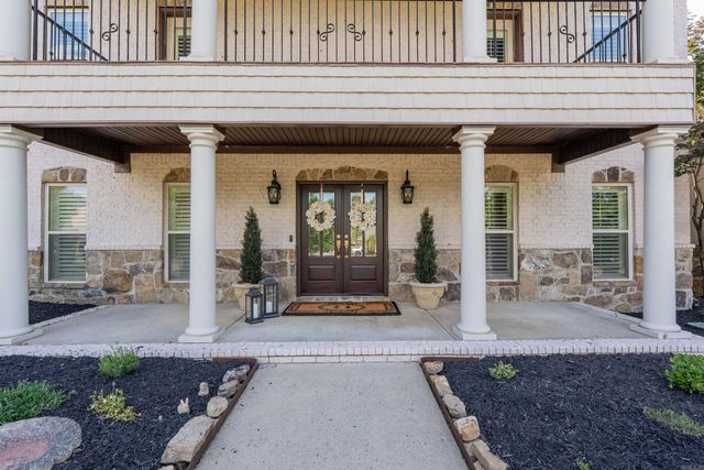 665 Huntington Lane, Conway, AR 72034