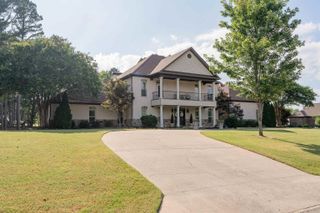 665 Huntington Lane, Conway, AR 72034