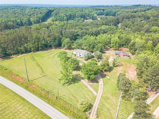 2229 S Van Wert Road S, Villa Rica, GA 30180