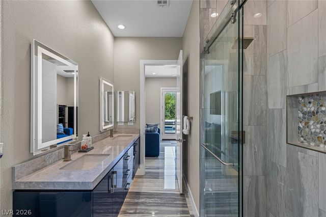 1979 Orchard Mist Street, Las Vegas, NV 89135