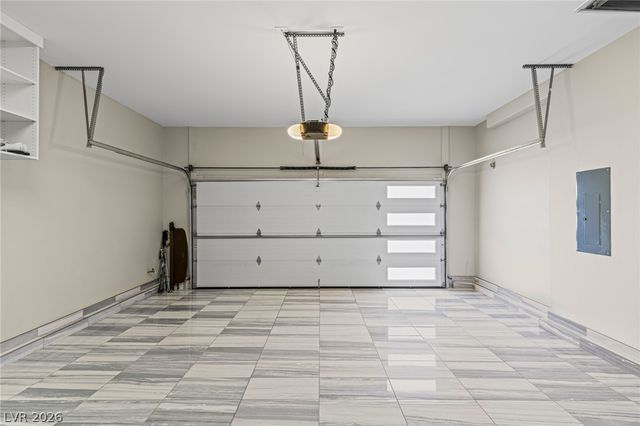 1979 Orchard Mist Street, Las Vegas, NV 89135