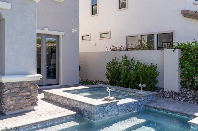 1979 Orchard Mist Street, Las Vegas, NV 89135