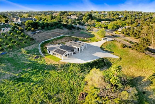 2027 Via Monserate, Fallbrook, CA 92028