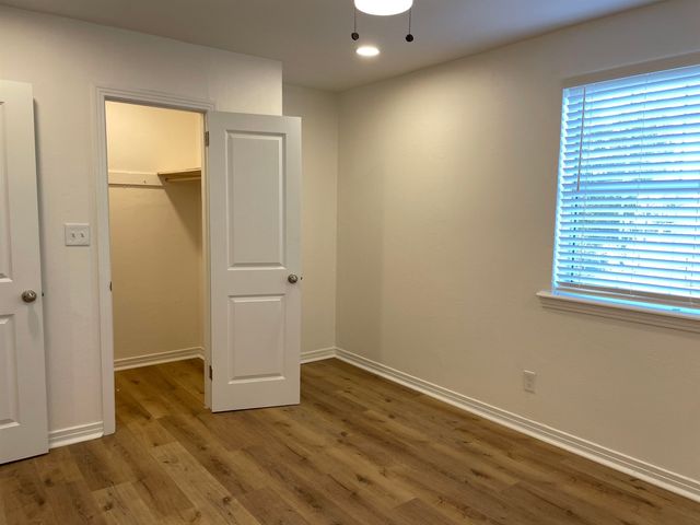 1822 Pepper Drive, Tallahassee, FL 32304