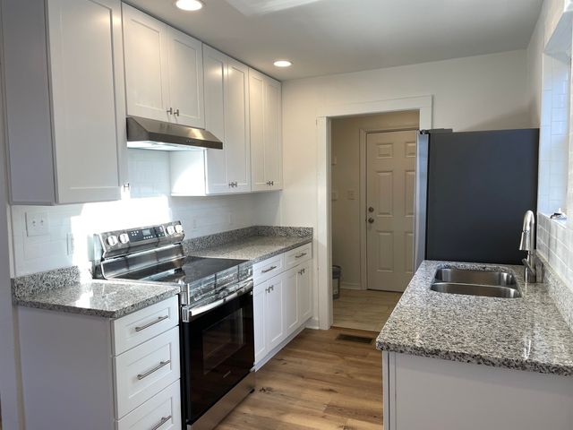 1822 Pepper Drive, Tallahassee, FL 32304