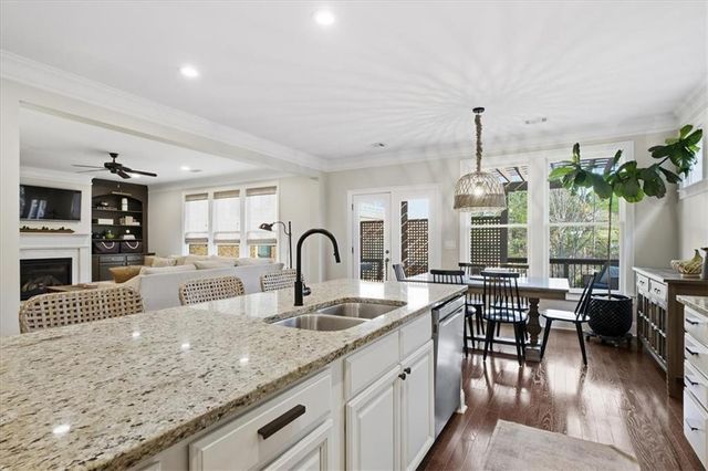 4718 Lakeway Place, Alpharetta, GA 30005