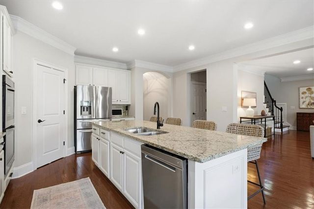 4718 Lakeway Place, Alpharetta, GA 30005