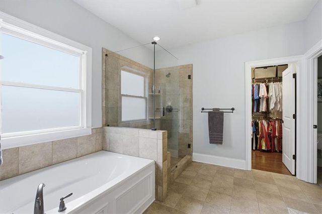 4718 Lakeway Place, Alpharetta, GA 30005