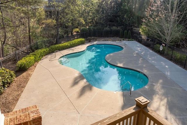 4718 Lakeway Place, Alpharetta, GA 30005