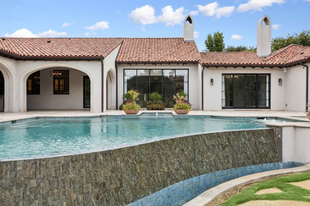 2000 Brazos Court, Westlake, TX 76262