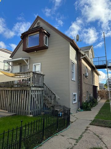 4210 N Moody Avenue, Chicago, IL 60634