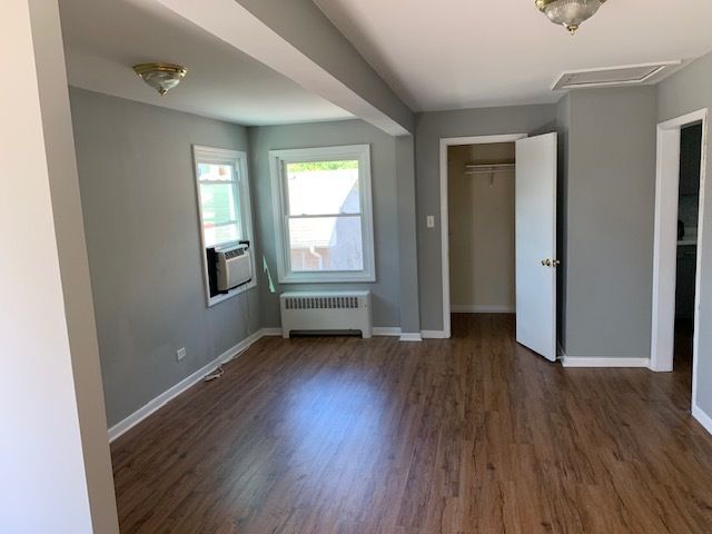 4210 N Moody Avenue, Chicago, IL 60634