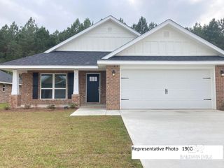 620 Mayflower Drive, Foley, AL 36535