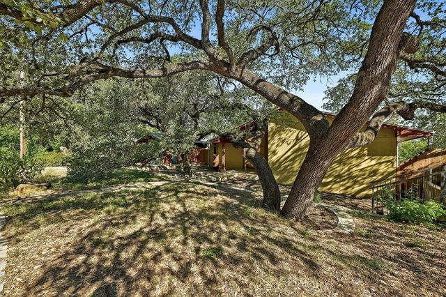 2204 Spring Creek DR, Austin, TX 78704