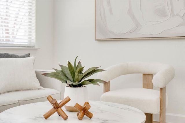 16111 Rustic LN, Austin, TX 78717