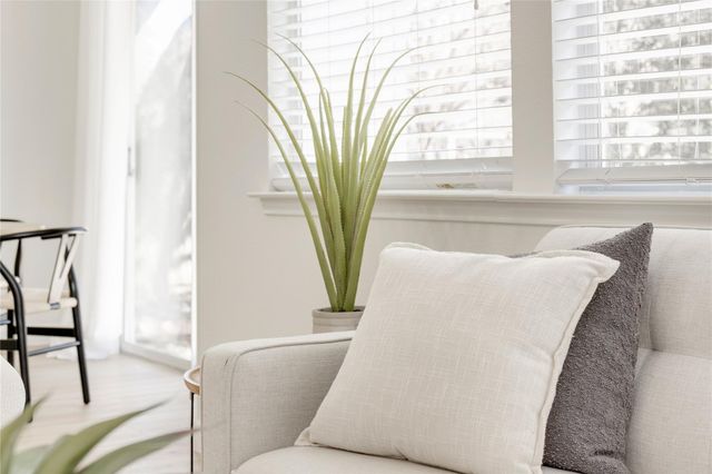 16111 Rustic LN, Austin, TX 78717