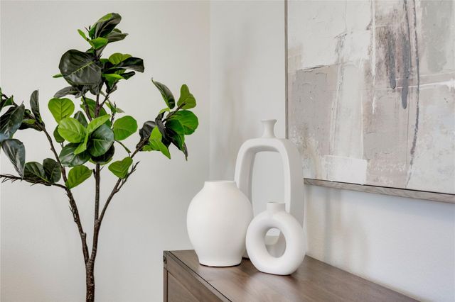 16111 Rustic LN, Austin, TX 78717