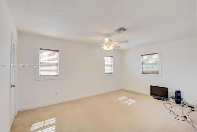 1210 SW 19th St, Boca Raton, FL 33486