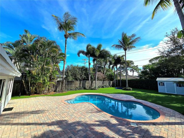 1210 SW 19th St, Boca Raton, FL 33486