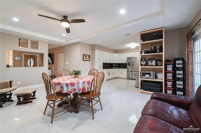 1701 E Campeche Avenue, Alton, TX 78573