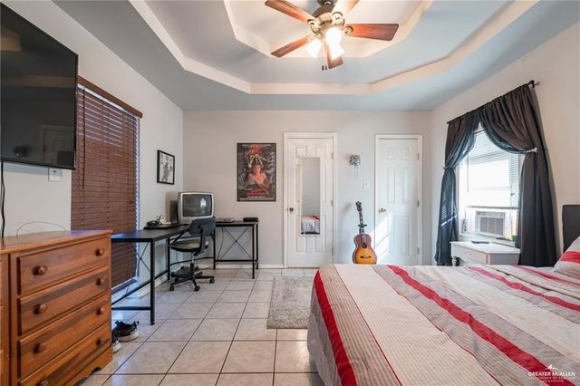 1701 E Campeche Avenue, Alton, TX 78573