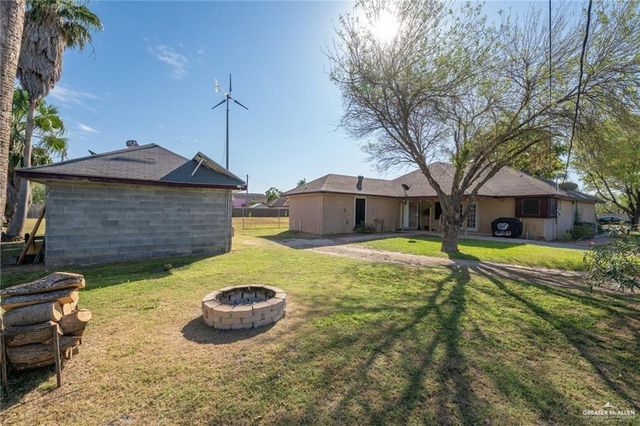 1701 E Campeche Avenue, Alton, TX 78573
