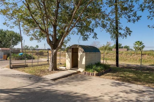 1701 E Campeche Avenue, Alton, TX 78573