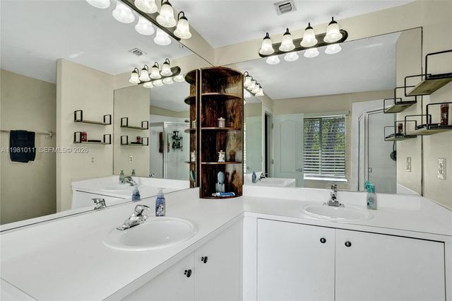 4726 NW 59th Mnr, Coconut Creek, FL 33073