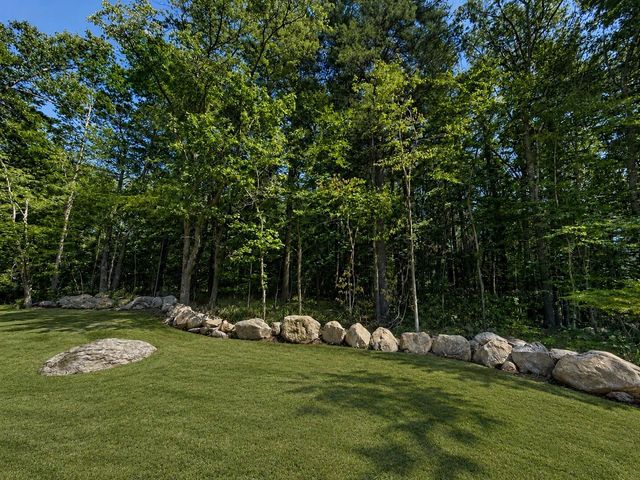 39 Mill Road, North Hampton, NH 03862