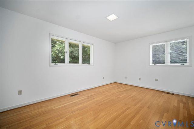 1571 Mount Vernon St, Petersburg, VA 23805