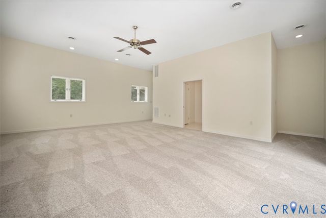 1571 Mount Vernon St, Petersburg, VA 23805