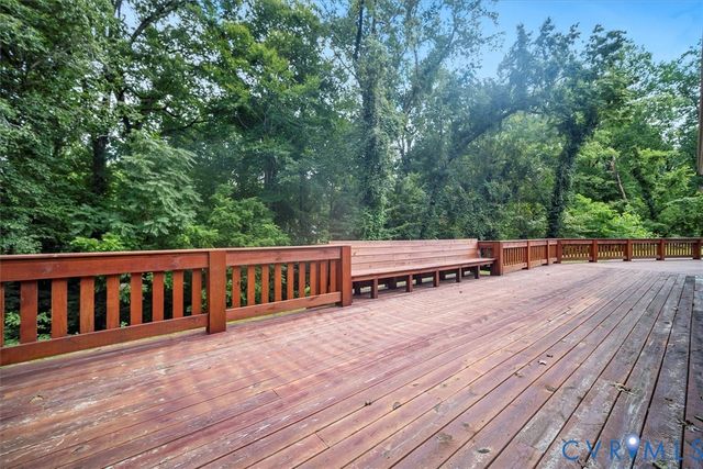 1571 Mount Vernon St, Petersburg, VA 23805