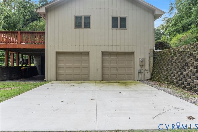 1571 Mount Vernon St, Petersburg, VA 23805