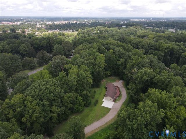 1571 Mount Vernon St, Petersburg, VA 23805