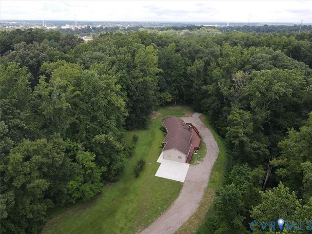 1571 Mount Vernon St, Petersburg, VA 23805