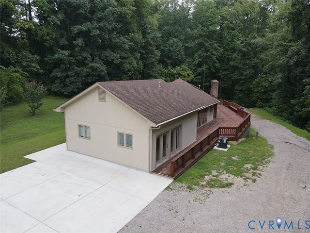 1571 Mount Vernon St, Petersburg, VA 23805