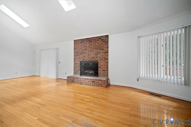 1571 Mount Vernon St, Petersburg, VA 23805