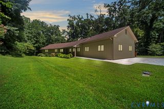 1571 Mount Vernon St, Petersburg, VA 23805