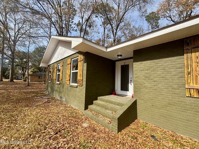 1500 Goodyear Boulevard, Picayune, MS 39466