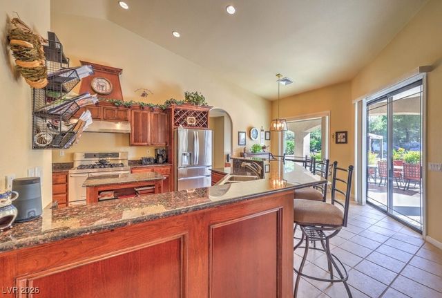 2061 Iroquois Avenue, Pahrump, NV 89048