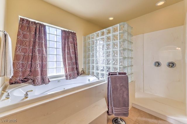 2061 Iroquois Avenue, Pahrump, NV 89048