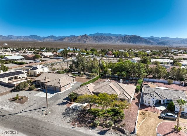 2061 Iroquois Avenue, Pahrump, NV 89048